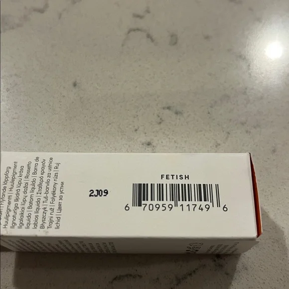 NWT Jane Iredale Beyond Matte Lip Stain in color Fetish. - Picture 7 of 8